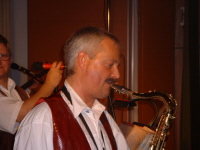 Günther wieder mit seinem Saxophon
